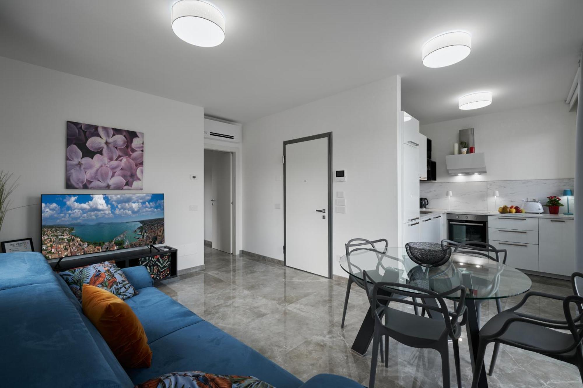 Villa Karolina Desenzano del Garda Zewnętrze zdjęcie